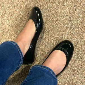 Black patent leather flats